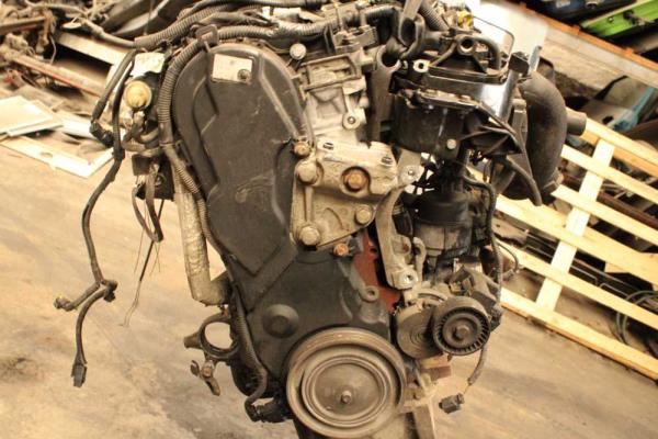 MOTEUR CITROEN / PEUGEOT 2.0HDI CODE RHF - Vue 3